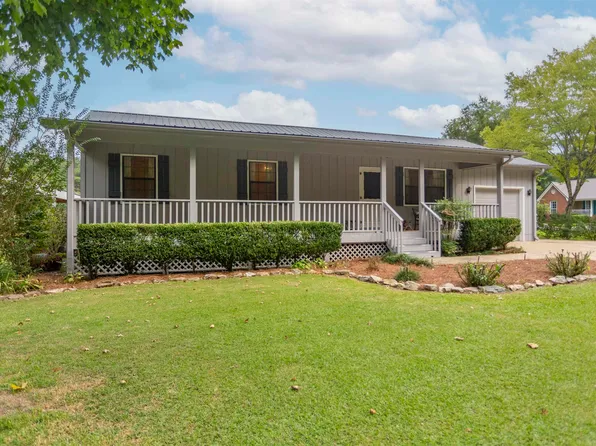 932 Brookwood Dr, Sylacauga, AL 35151