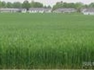 105 Village View Dr, Damiansville, IL 62215