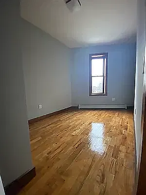 433 East 21st Street — Photo 2