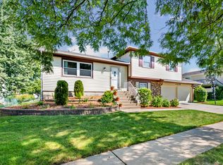 4429 Huntington Blvd, Hoffman Estates, IL 60192