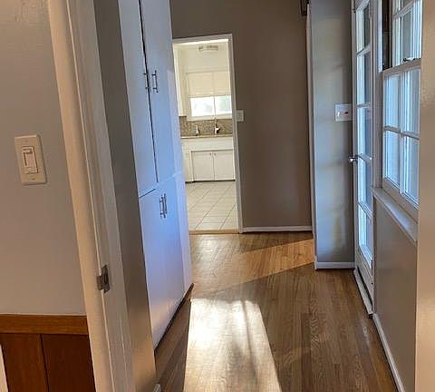 2nd image of 1358 San Marino Ave