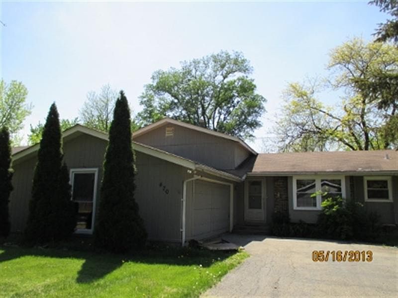 1st image of 470 Hiawatha Dr