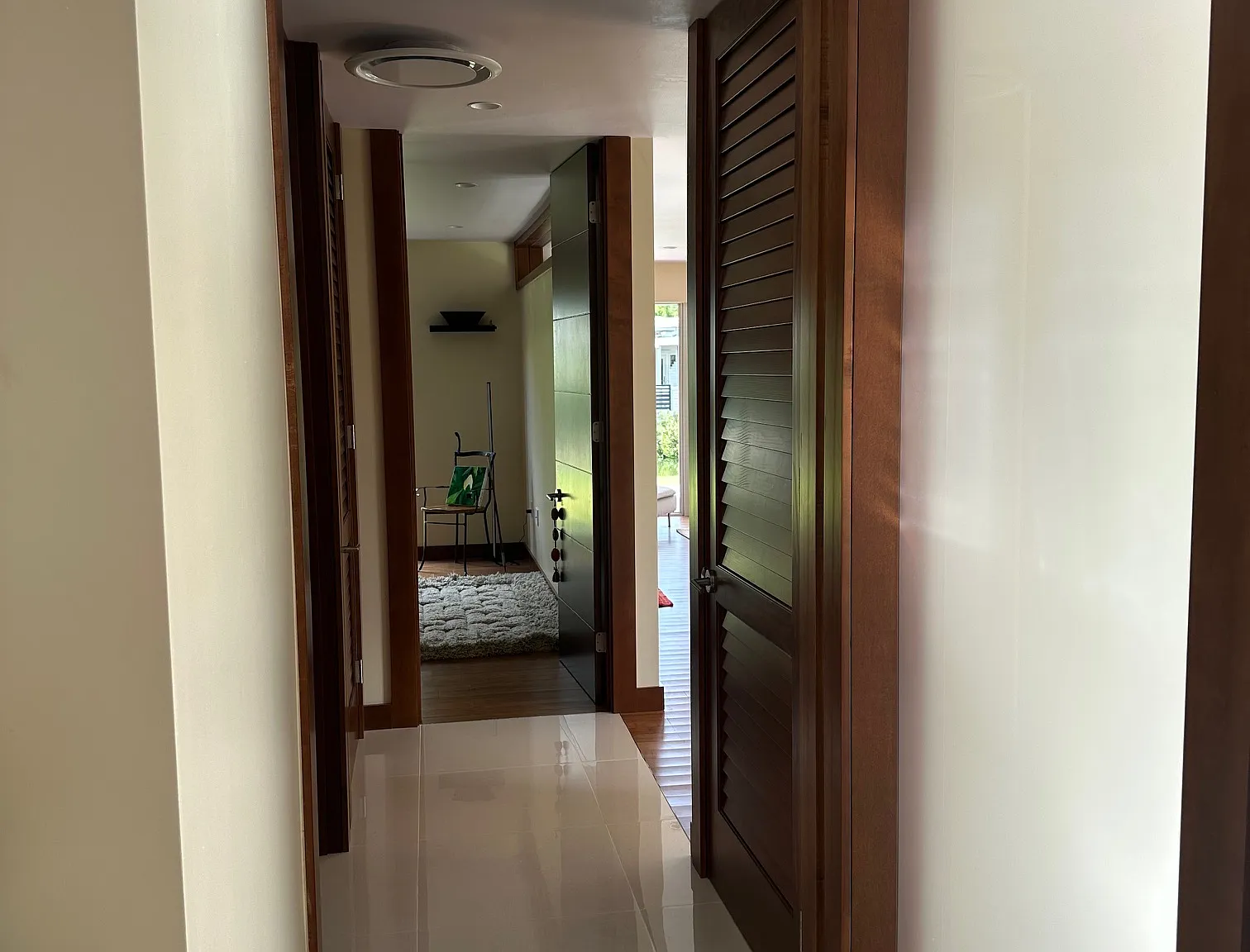 1 bed, 1200 sqft, $6,000 — Photo 2