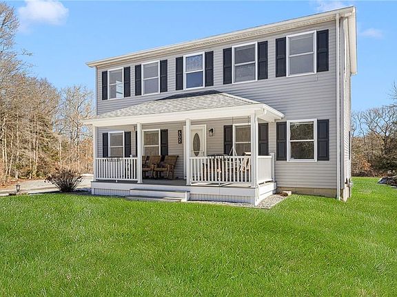 3rd image of 502 Southlake Rd