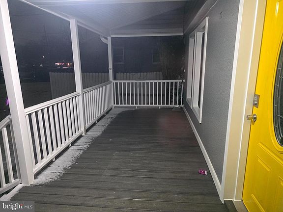2nd image of 5913 Woodland Ln
