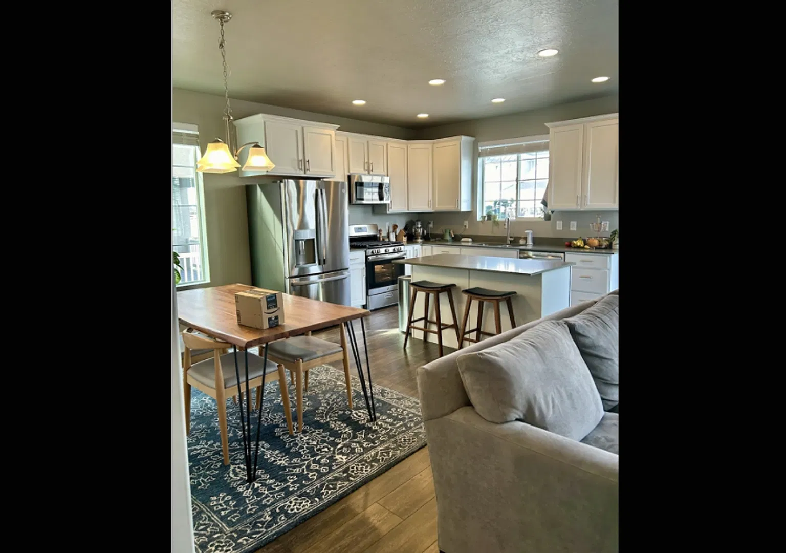 Great Lehi 4 Bedroom Home For Rent! — Photo 1