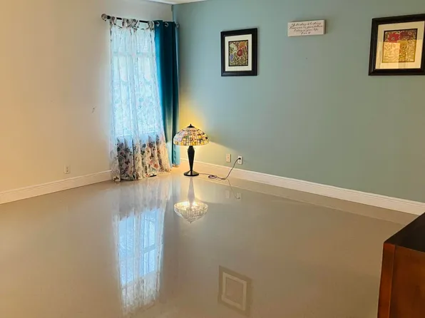 1132 Hatteras Circle, Greenacres, FL 33413