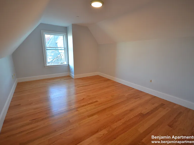 18 Murdock St #14 — Photo 12
