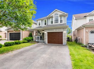 112 Karalee Cres, Cambridge, ON N3C4H4