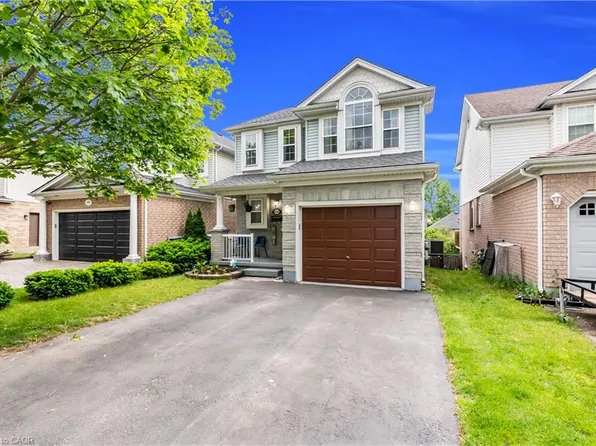 112 Karalee Cres, Cambridge, ON N3C 4H4