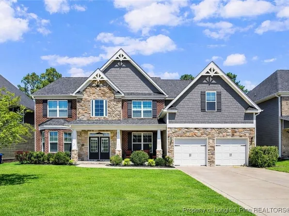 3221 Cragburn Pl, Fayetteville, NC 28306