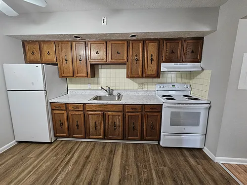 104 Lexington Ave #2B Photo 1