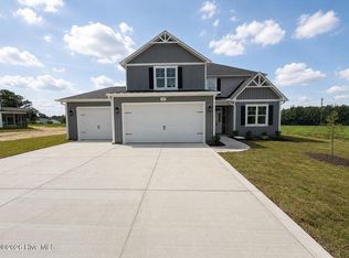 59 Kizzy Dr, Selma, NC 27576