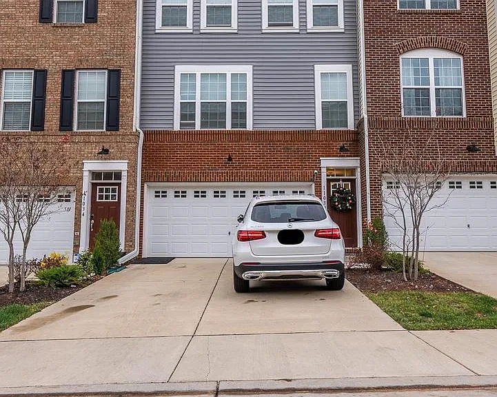 11032 Blackburn Cove Ln — Photo 1