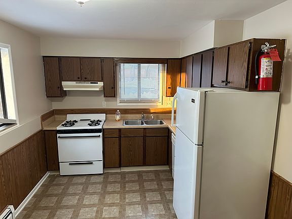 5th image of 5440 Crippen Ave SE #1