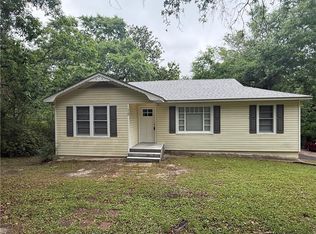 110 Idlewood Dr, Chickasaw, AL 36611