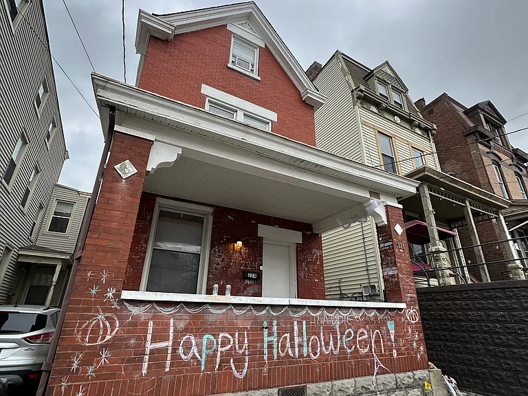 224 Bosley St — Photo 1