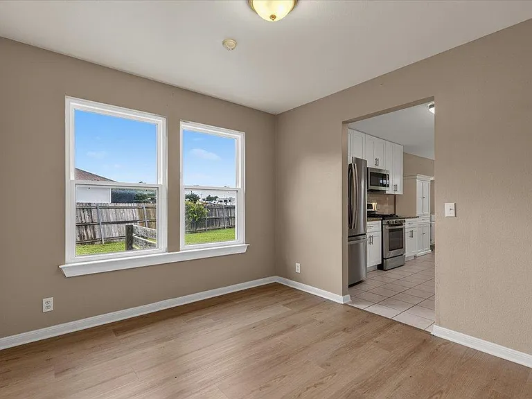 206 Evergreen Cir — Photo 10