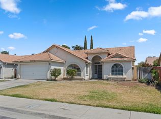 2066 Hastings Drive, Los Banos, CA 93635