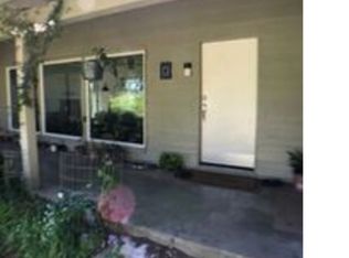 221 Gillette Rd, Watsonville, CA 95076