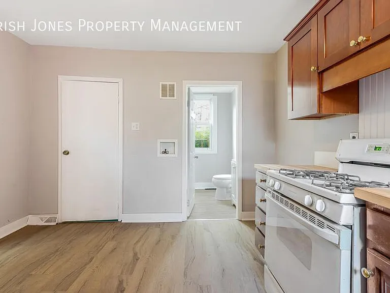 62 Germain St — Photo 3