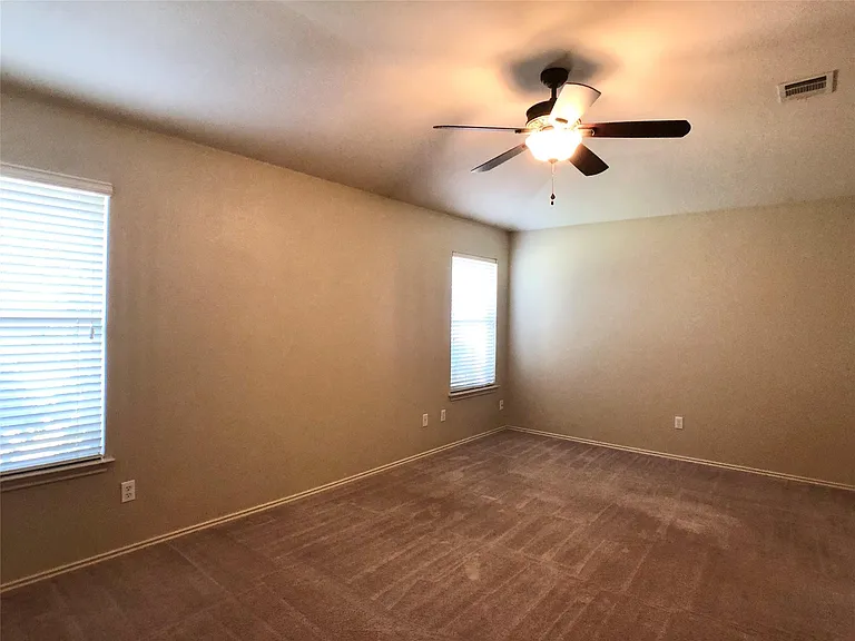 2141 Pearson Way — Photo 12