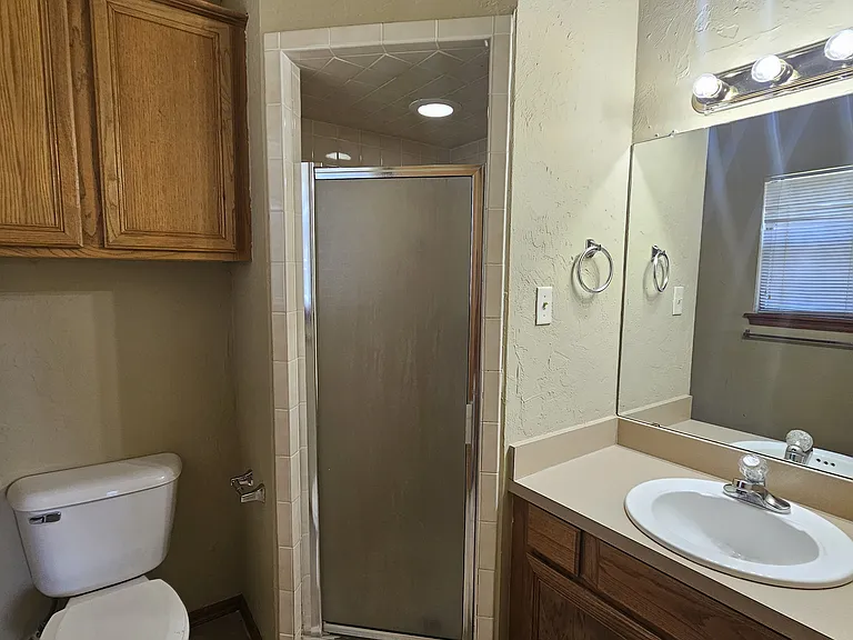 4907 SE Randolph Rd — Photo 8