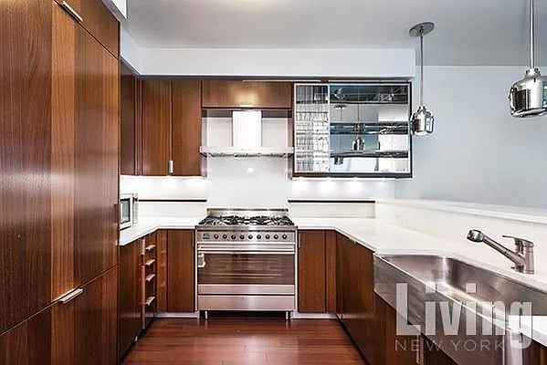 Rented by Living New York | media 20