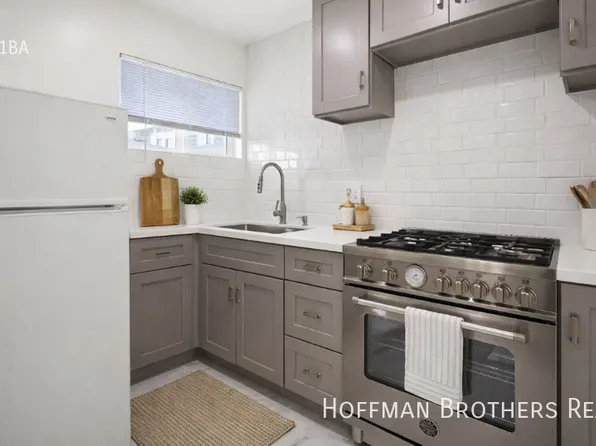 1137 N Clark St APT 6, West Hollywood, CA 90069