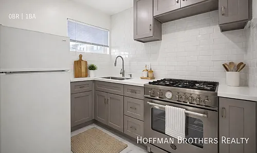 1137 N Clark St #6 Photo 1