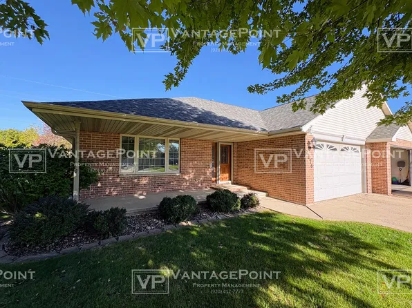 2276 Red Tail Gln, De Pere, WI 54115