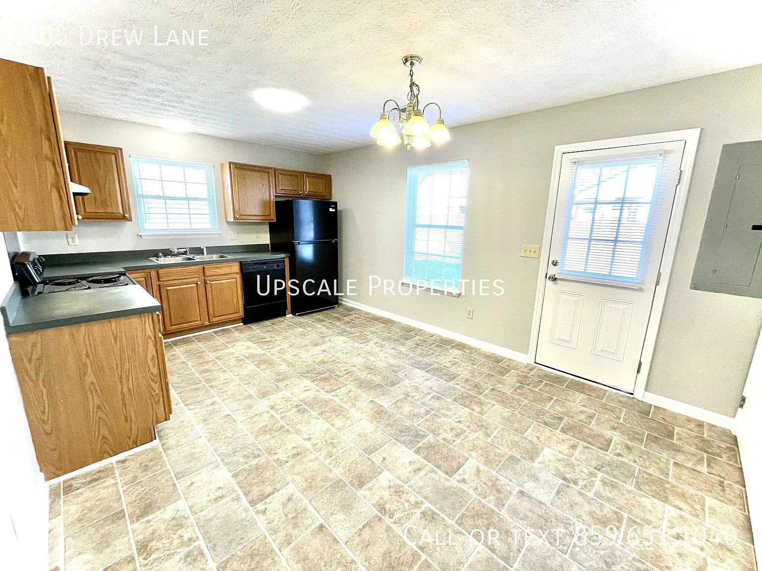 305 Drew Lane — Photo 4