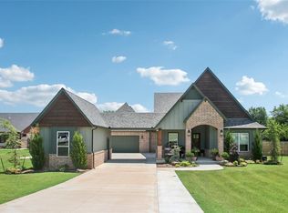 3154 Red Ridge Dr, Blanchard, OK 73010