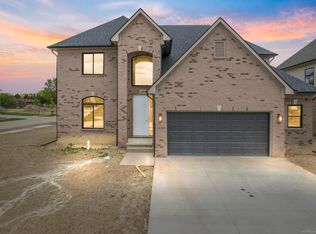 14659 Eleanor Dr, Sterling Heights, MI