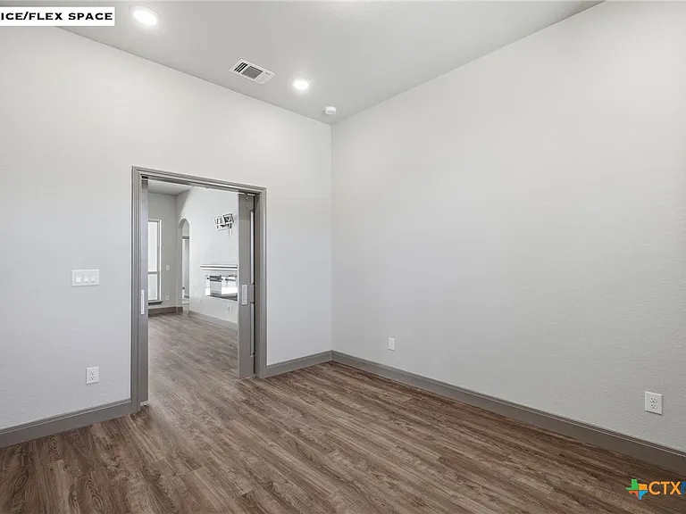 2228 Deer Run Rdg — Photo 17