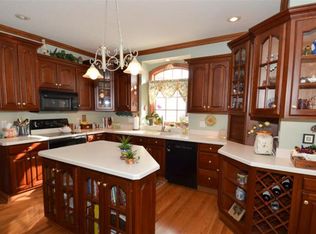 32810 Pheasant Ridge Ln, New Carlisle, IN 46552