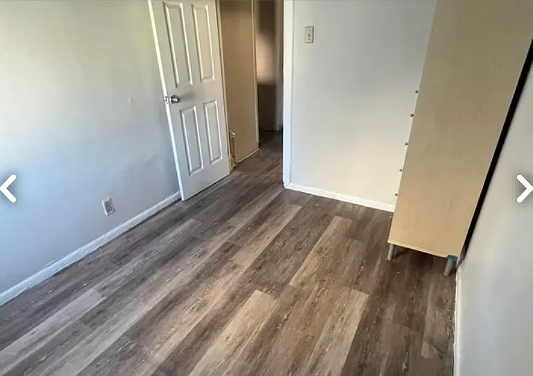 630 37th St #2 — Photo 3