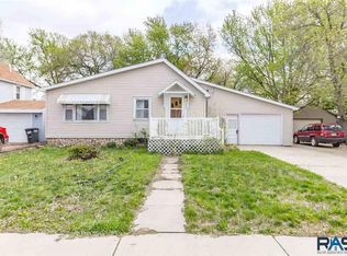 508 S Main St, Lennox, SD 57039