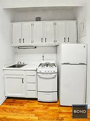 Rented by Bond New York