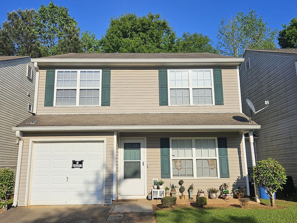 1st image of 327 Coral Cir