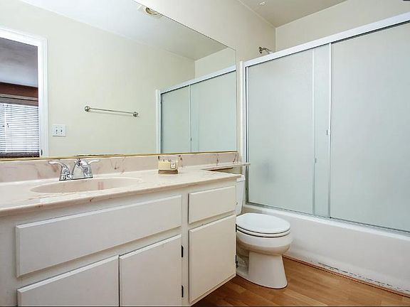 2nd image of 14650 Lassen St Unit 3