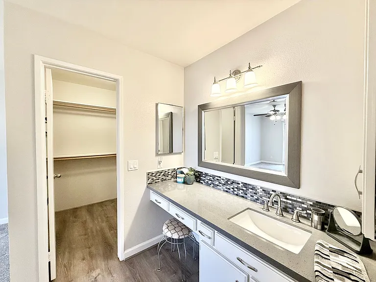 34071 Denise Way — Photo 12