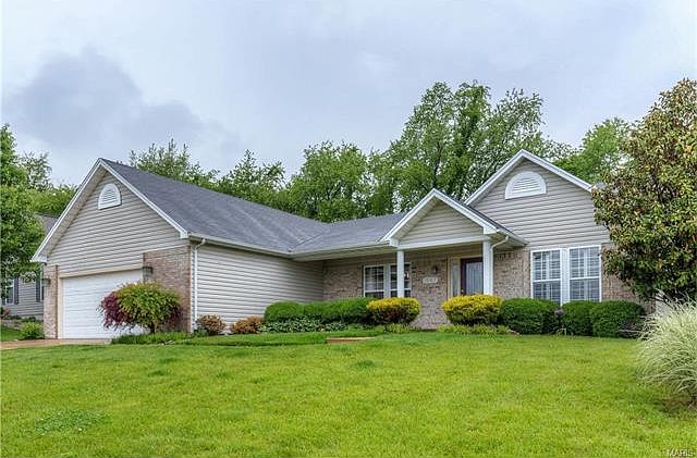 1st image of 1947 Meadow Trails Dr