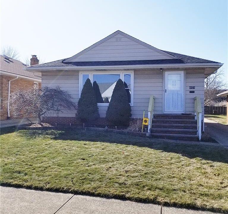 1st image of 4978 E 93rd St