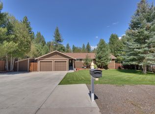 10314 Shore Pine Rd, Truckee, CA 96161