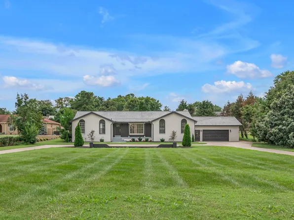 420 Rolling Mill Rd, Old Hickory, TN 37138