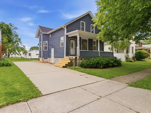 115 E Waupansie St, Dwight, IL 60420