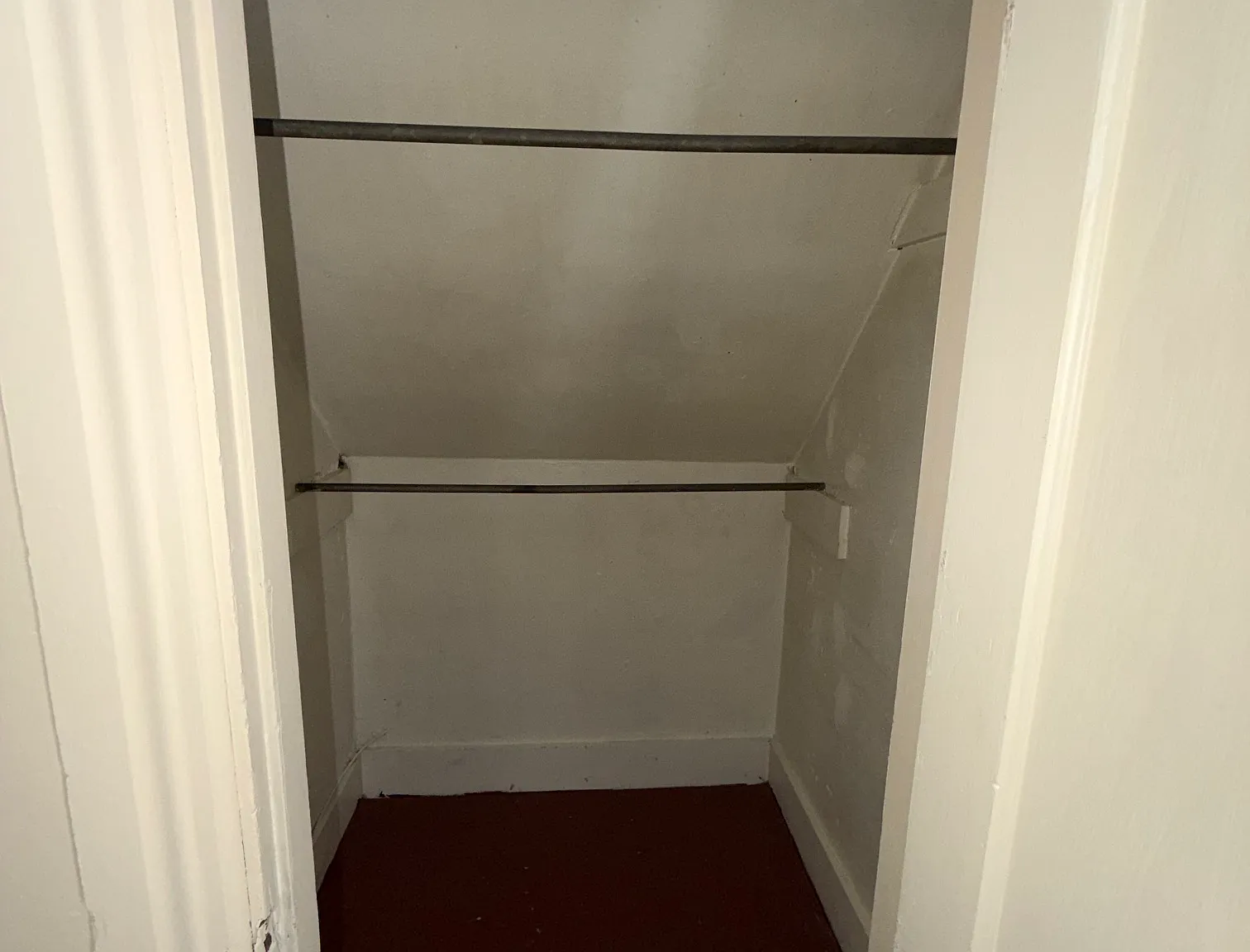 2 bed, 900 sqft, $1,275 — Photo 4