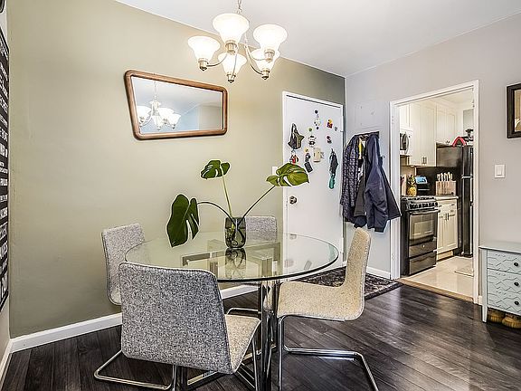 2nd image of 360 Westchester Ave APT 204