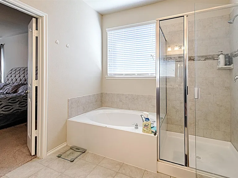 3522 Van Zandt Rd — Photo 8